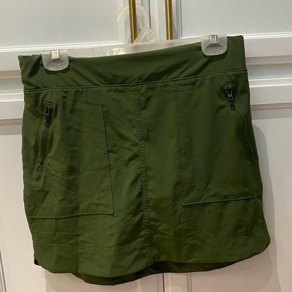 Athleta Dresses & Skirts - Athleta Olive Green Skort 8